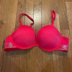 Victoria’s Secret PINK Bra